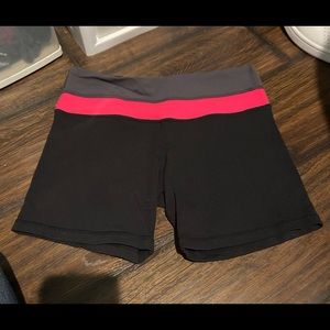 Lululemon Short Size 4